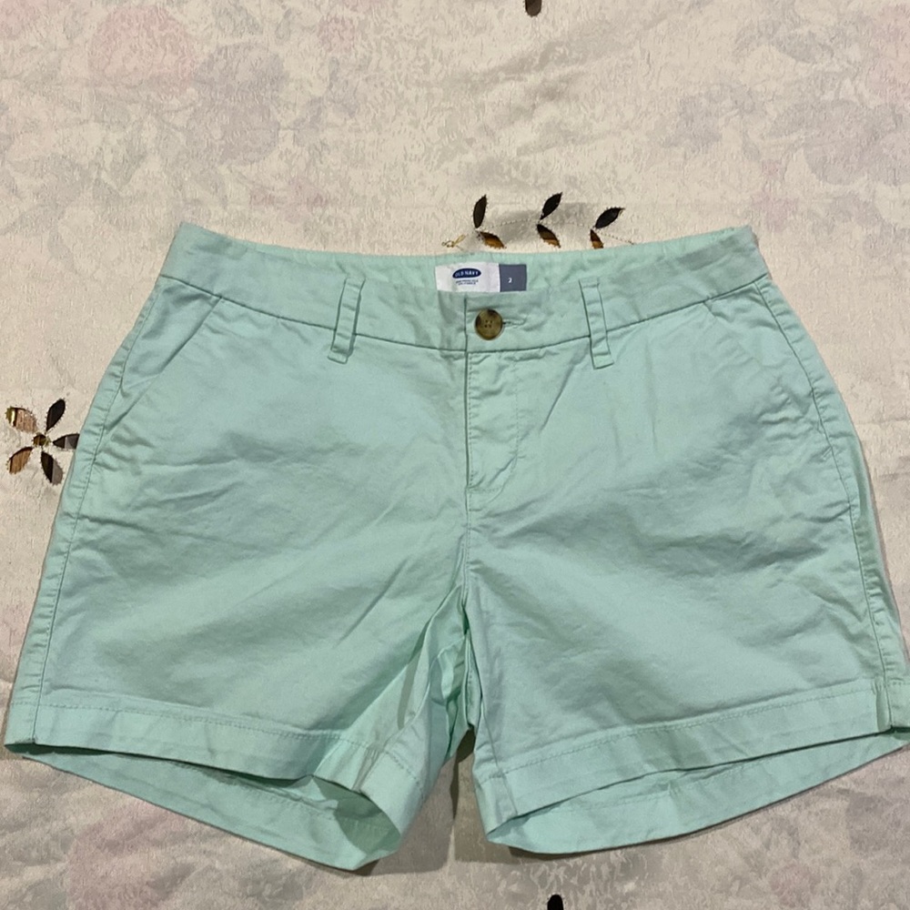 OLD NAVY MINT GREEN WOMEN SHORTS SIZE 2
